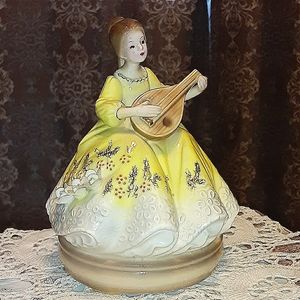 Lady with guitar Josef origionals music box schmid